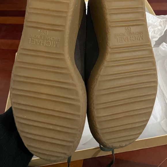 Michael Kors Shearling lace up wedge boots Women’s size 6.5 - Picture 4 of 6